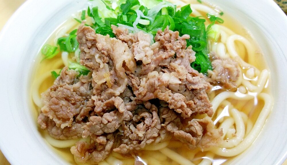 春休みのガッツリランチに！冷凍うどんで簡単肉うどん